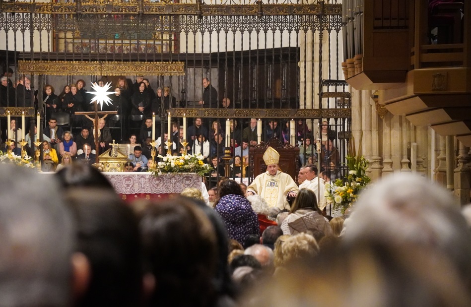 eucaristia catedral diocesis de alcala apertura jubileo 2025