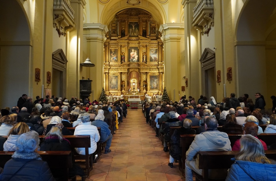 nave central parroquia santa maria apertura jubileo 2025