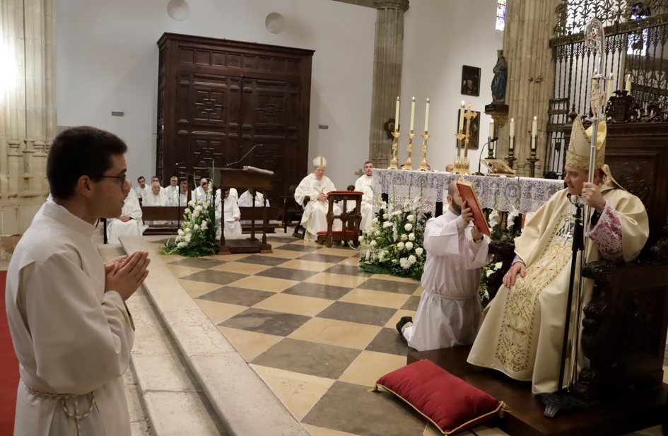 nuevos diaconos diocesis alcala oct 24