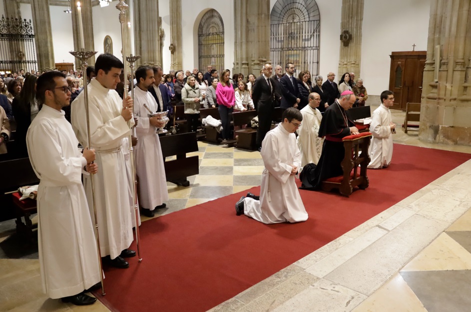 ordenandos antonio prieto lucena diaconos alcala