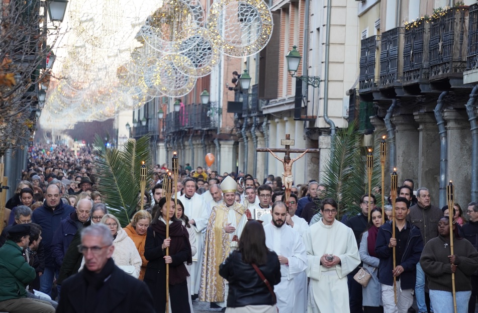 peregrinacion calle mayor diocesis de alcala jubileo 2025