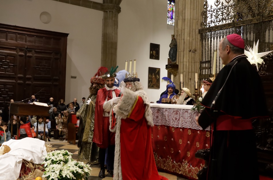 reyes en palacio catedral alcala prieto lucena 25