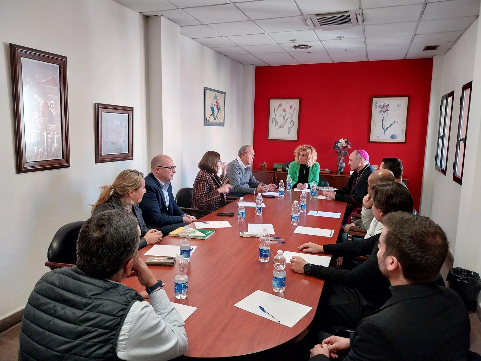 visita obispo alcala ayuntamiento velilla san antonio